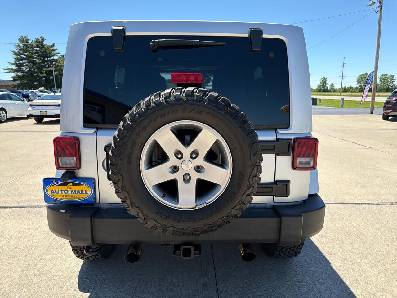 Jeep Wrangler Unlimited 4WD 4dr Rubicon 2012