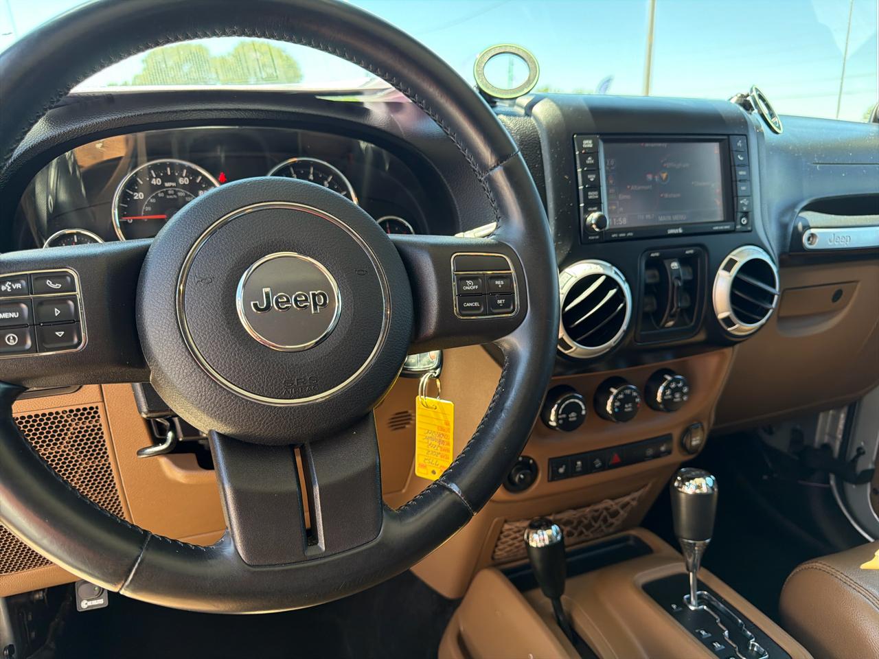Jeep Wrangler Unlimited 4WD 4dr Rubicon 2012