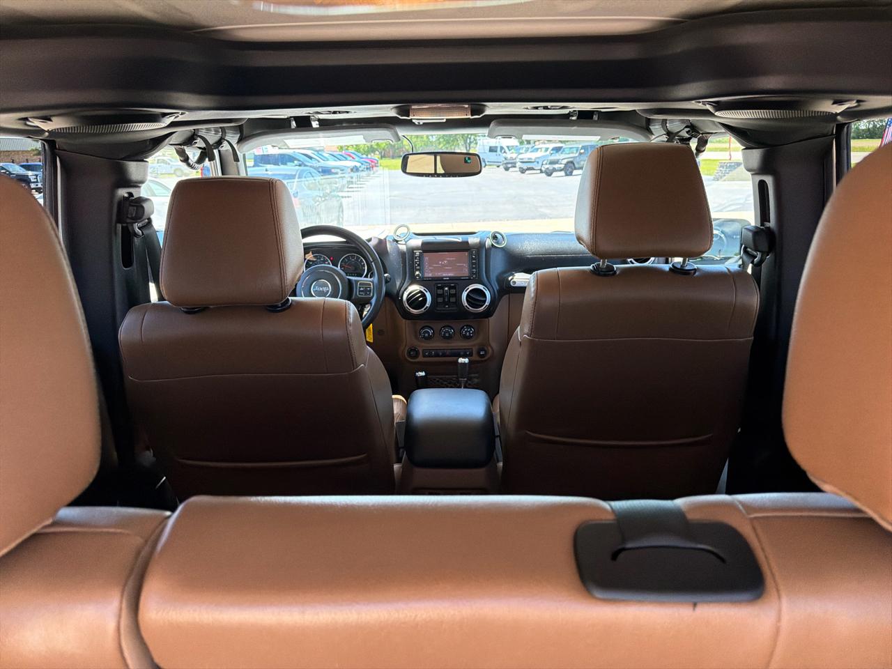 Jeep Wrangler Unlimited 4WD 4dr Rubicon 2012