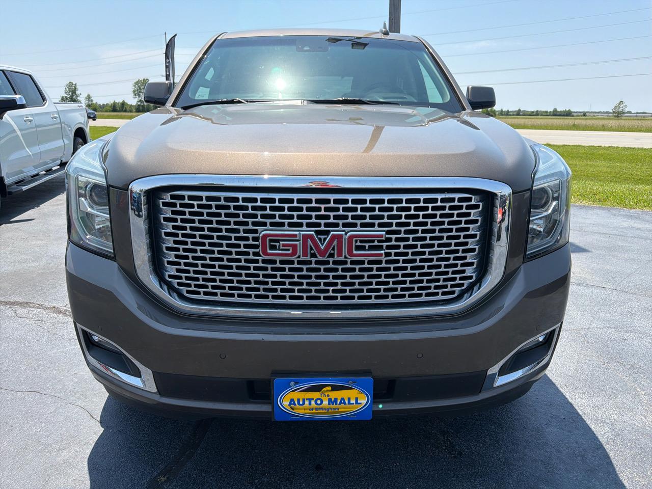 GMC Yukon 4WD 4dr Denali 2016