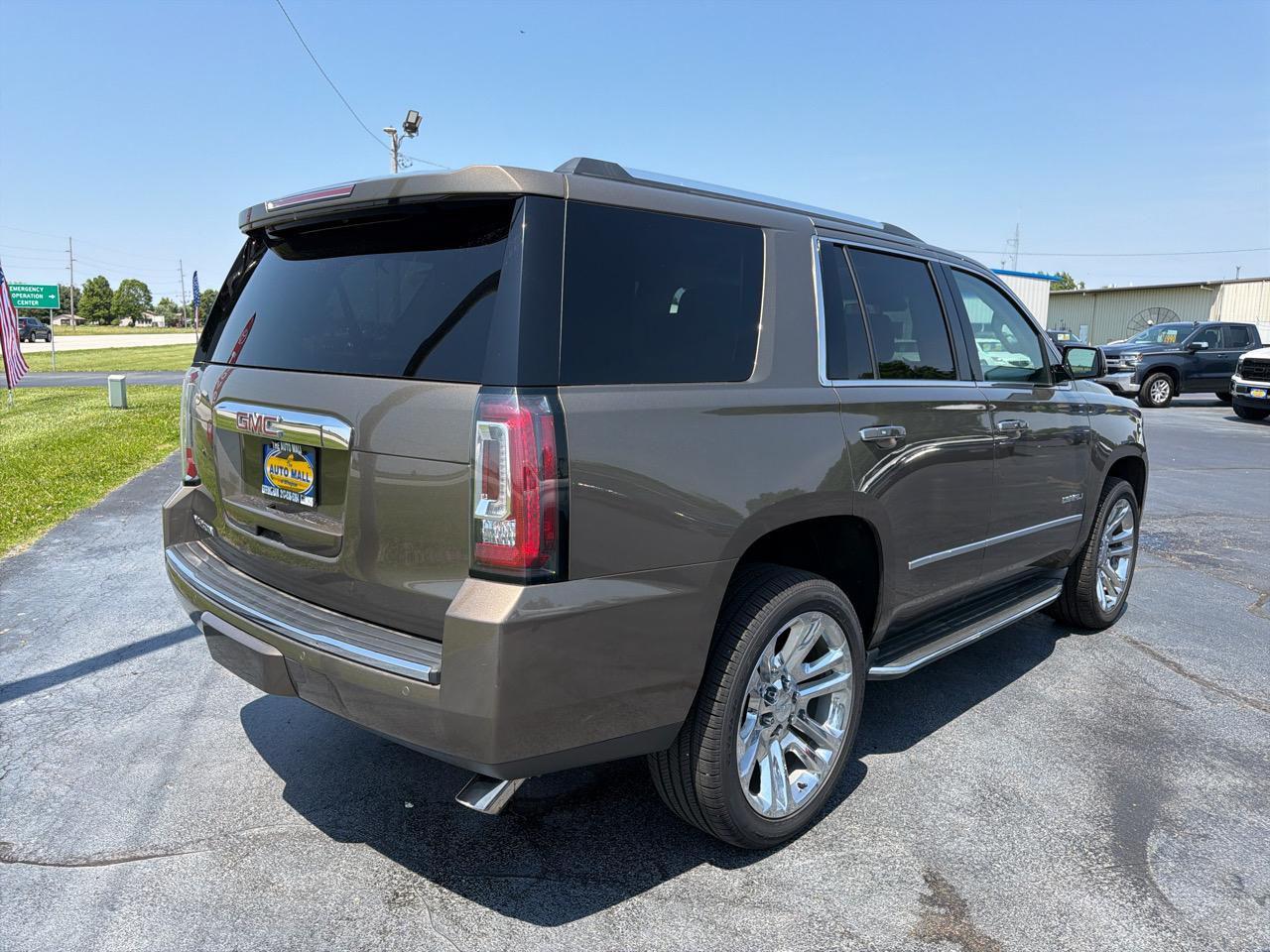 GMC Yukon 4WD 4dr Denali 2016
