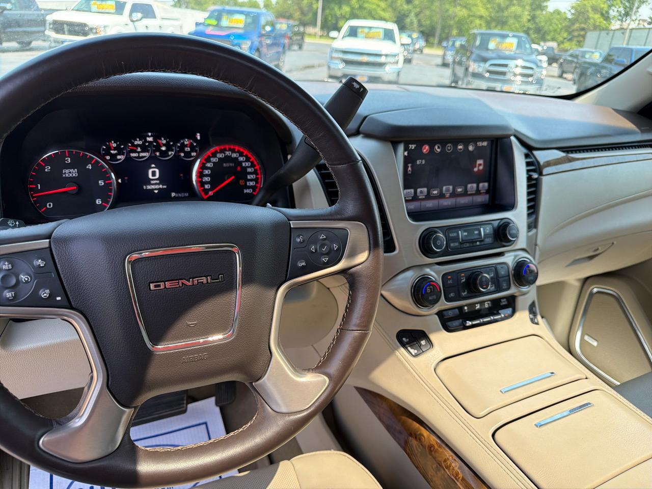 GMC Yukon 4WD 4dr Denali 2016