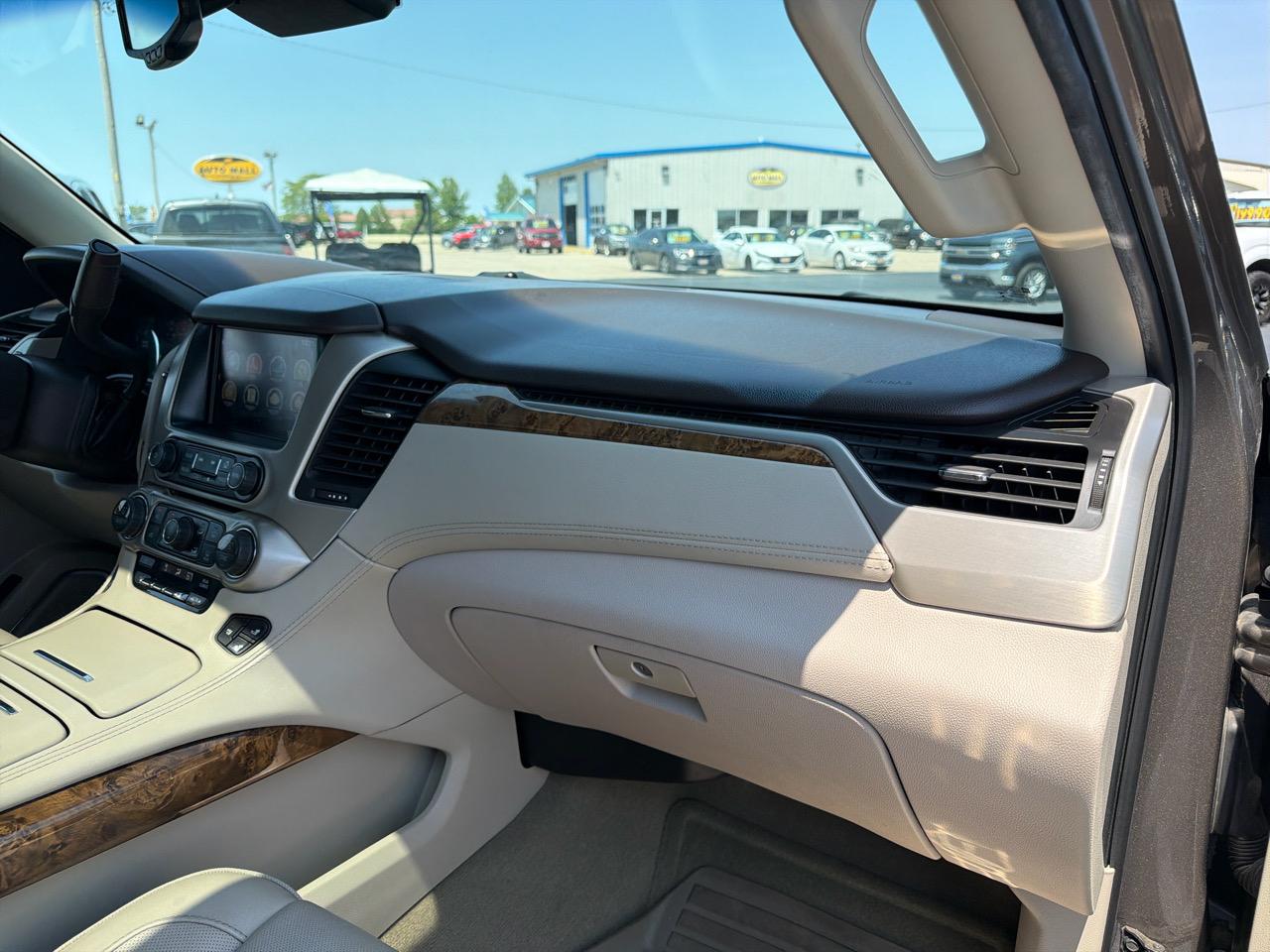 GMC Yukon 4WD 4dr Denali 2016
