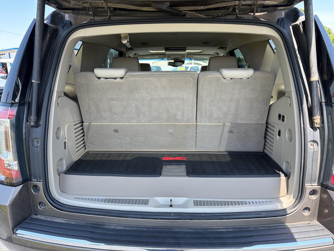 GMC Yukon 4WD 4dr Denali 2016