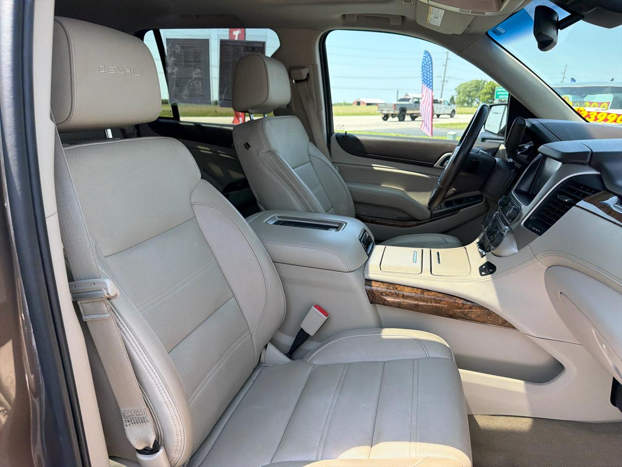 GMC Yukon 4WD 4dr Denali 2016