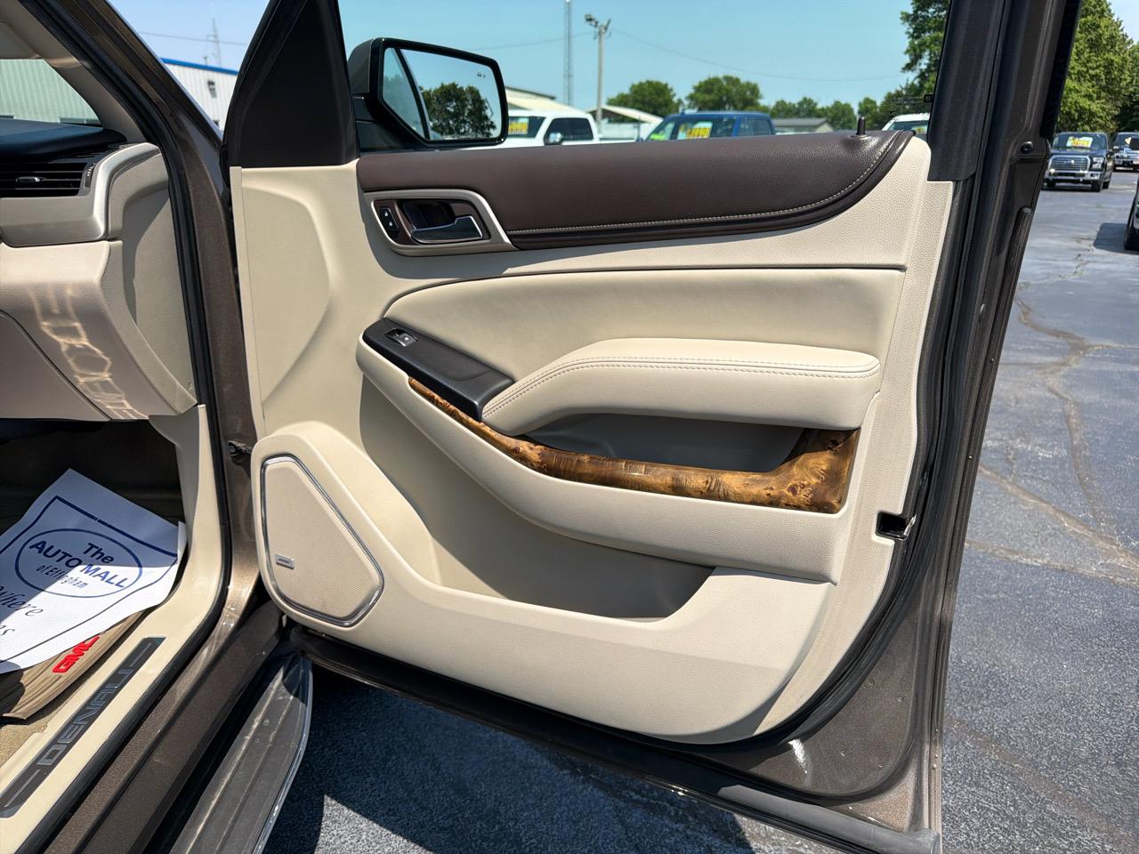 GMC Yukon 4WD 4dr Denali 2016
