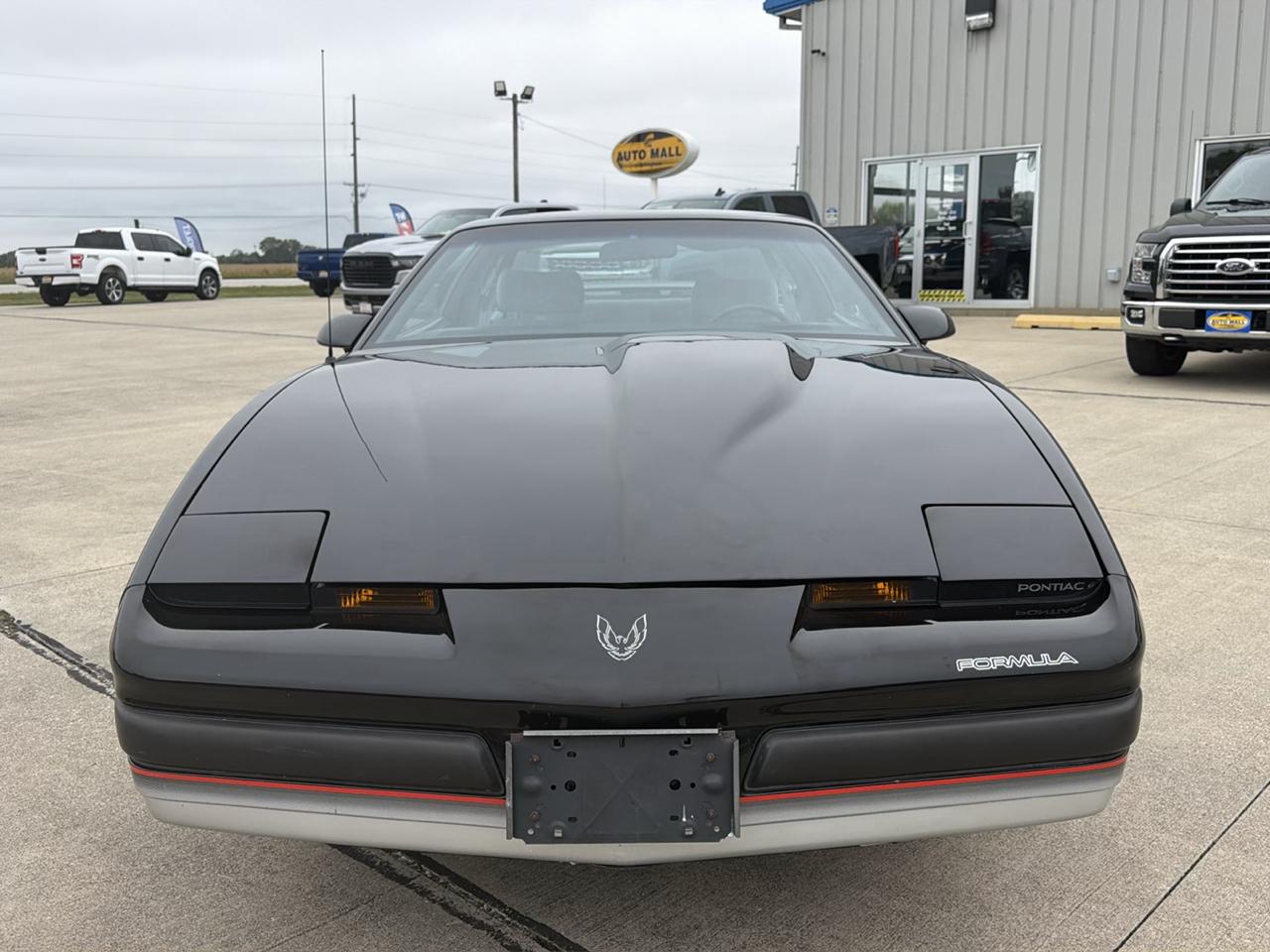 Pontiac Firebird 2dr Coupe Firebird Hatchback 1990
