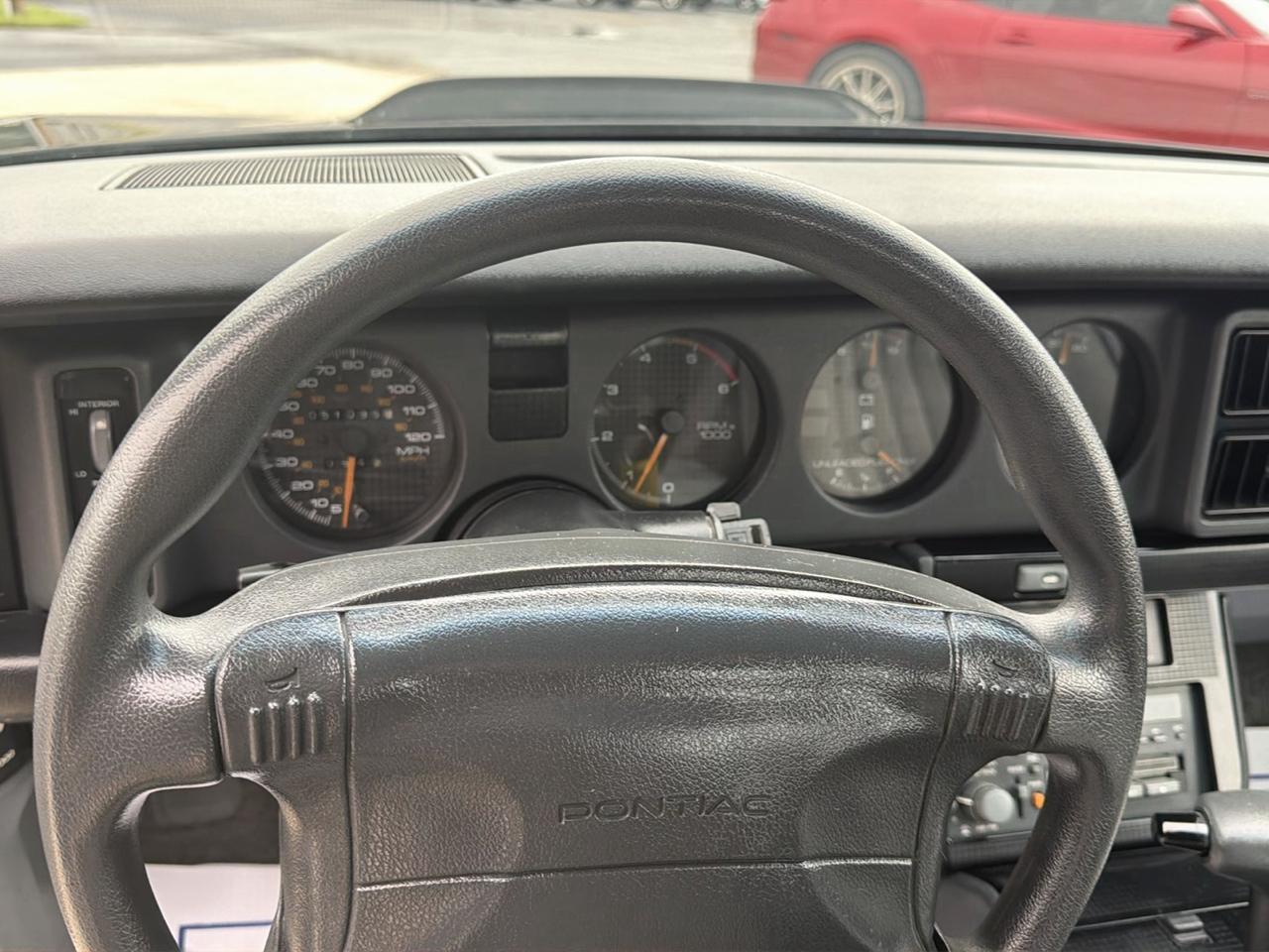 Pontiac Firebird 2dr Coupe Firebird Hatchback 1990