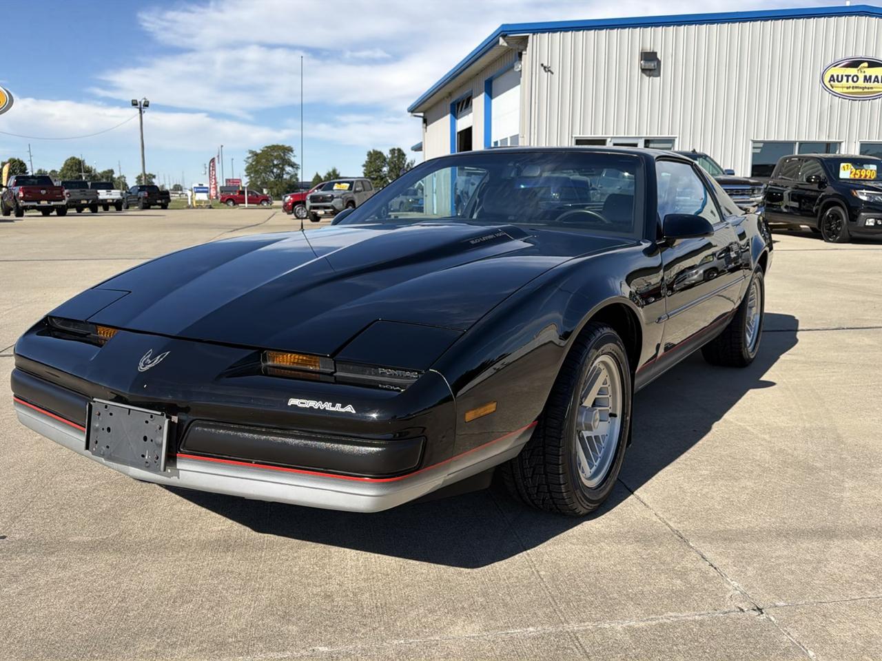 Pontiac Firebird 2dr Coupe Firebird Hatchback 1990