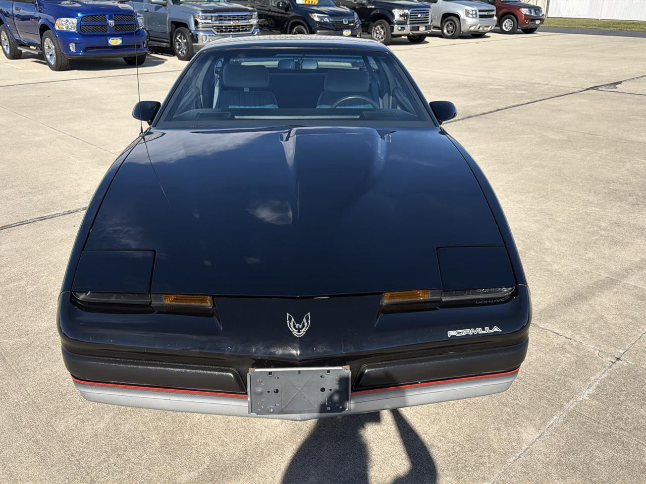 Pontiac Firebird 2dr Coupe Firebird Hatchback 1990