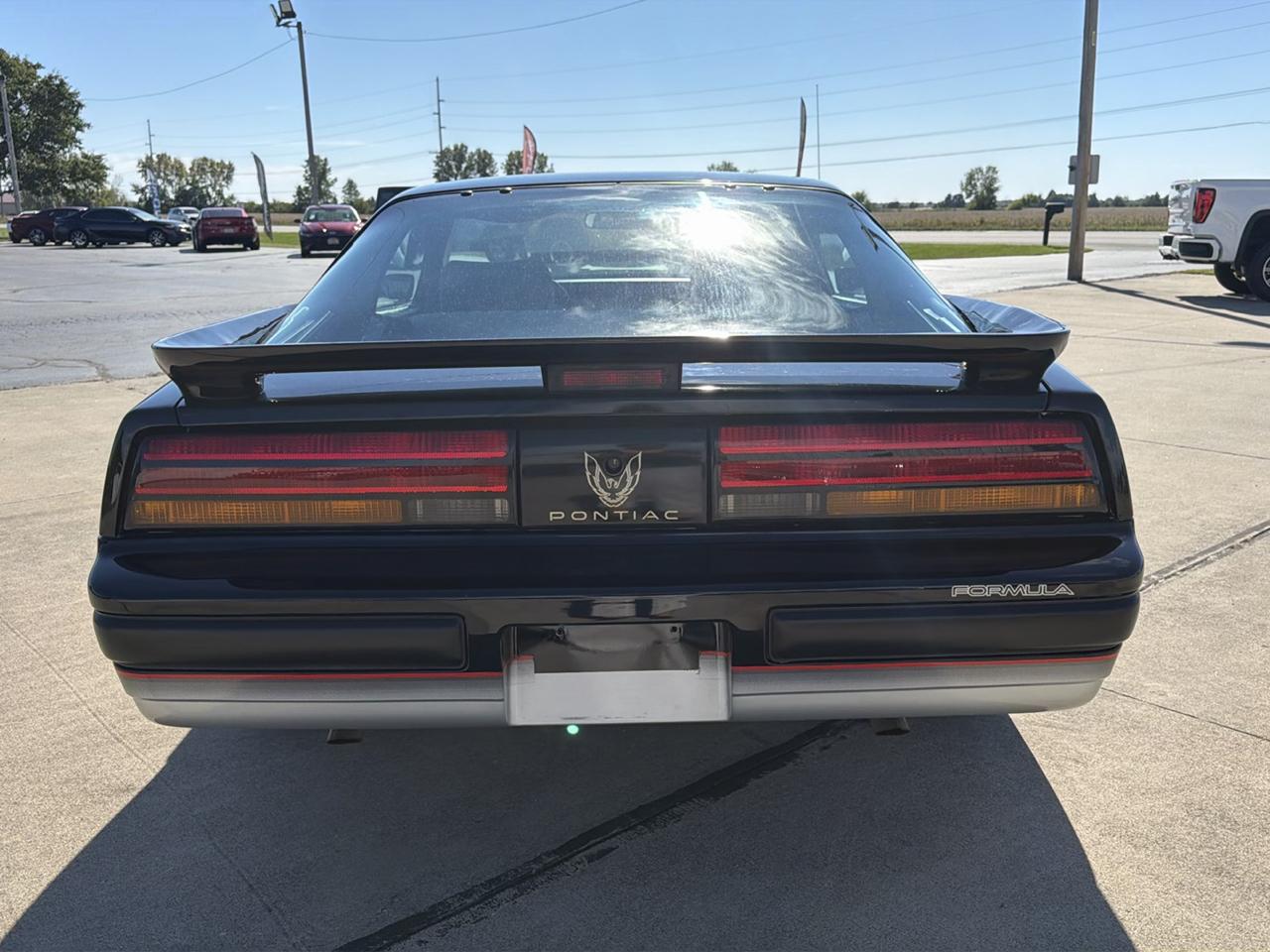 Pontiac Firebird 2dr Coupe Firebird Hatchback 1990