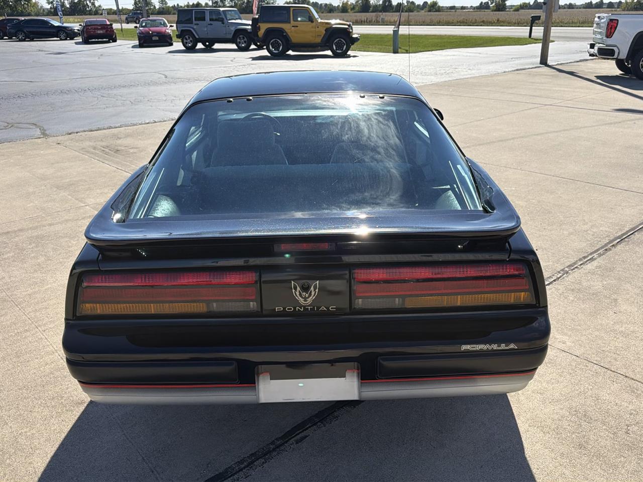 Pontiac Firebird 2dr Coupe Firebird Hatchback 1990