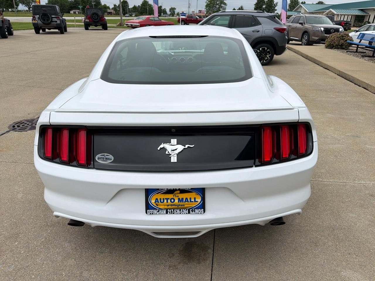 Ford Mustang V6 Fastback 2017