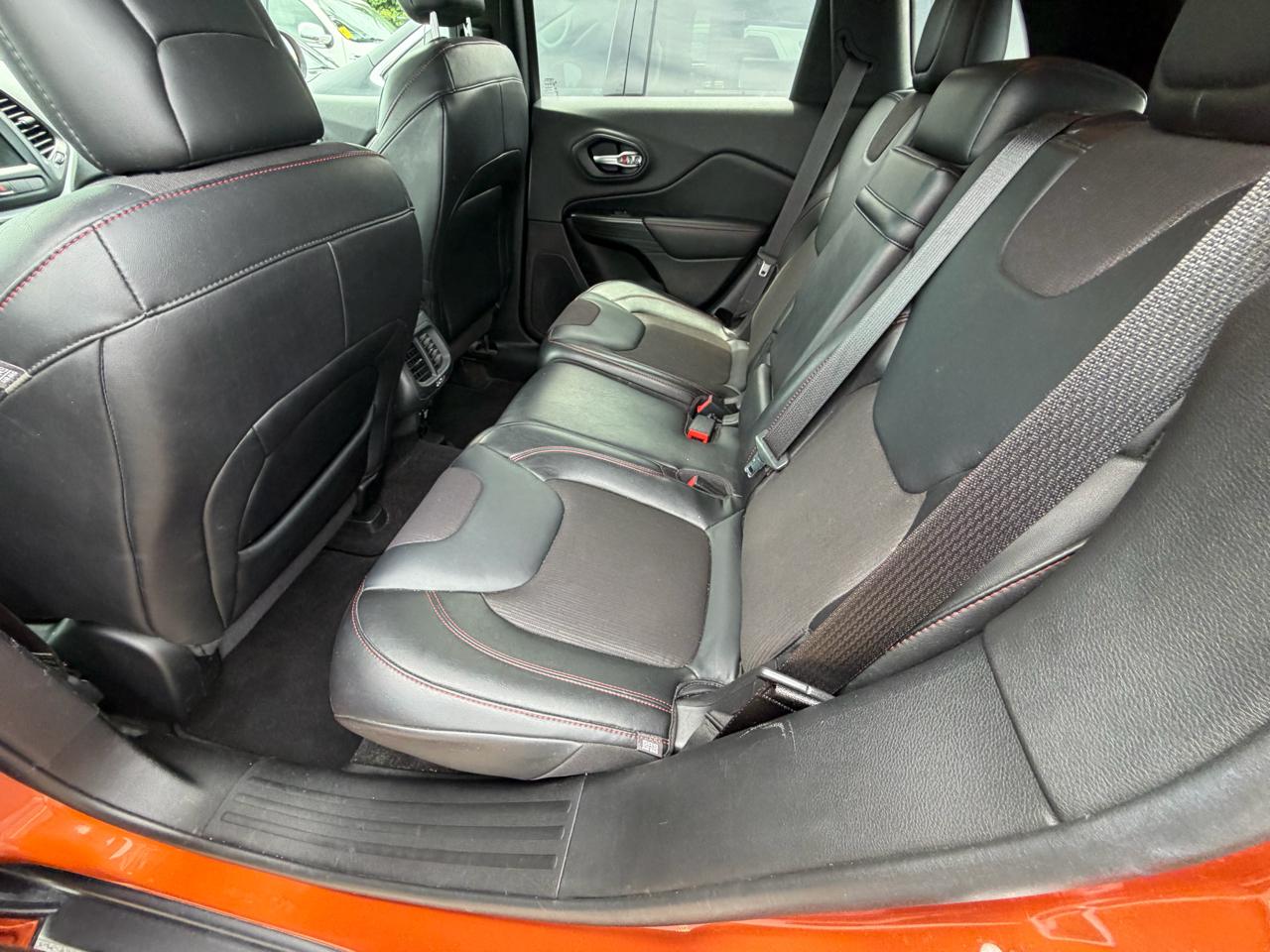 Jeep Cherokee 4WD 4dr Trailhawk 2014