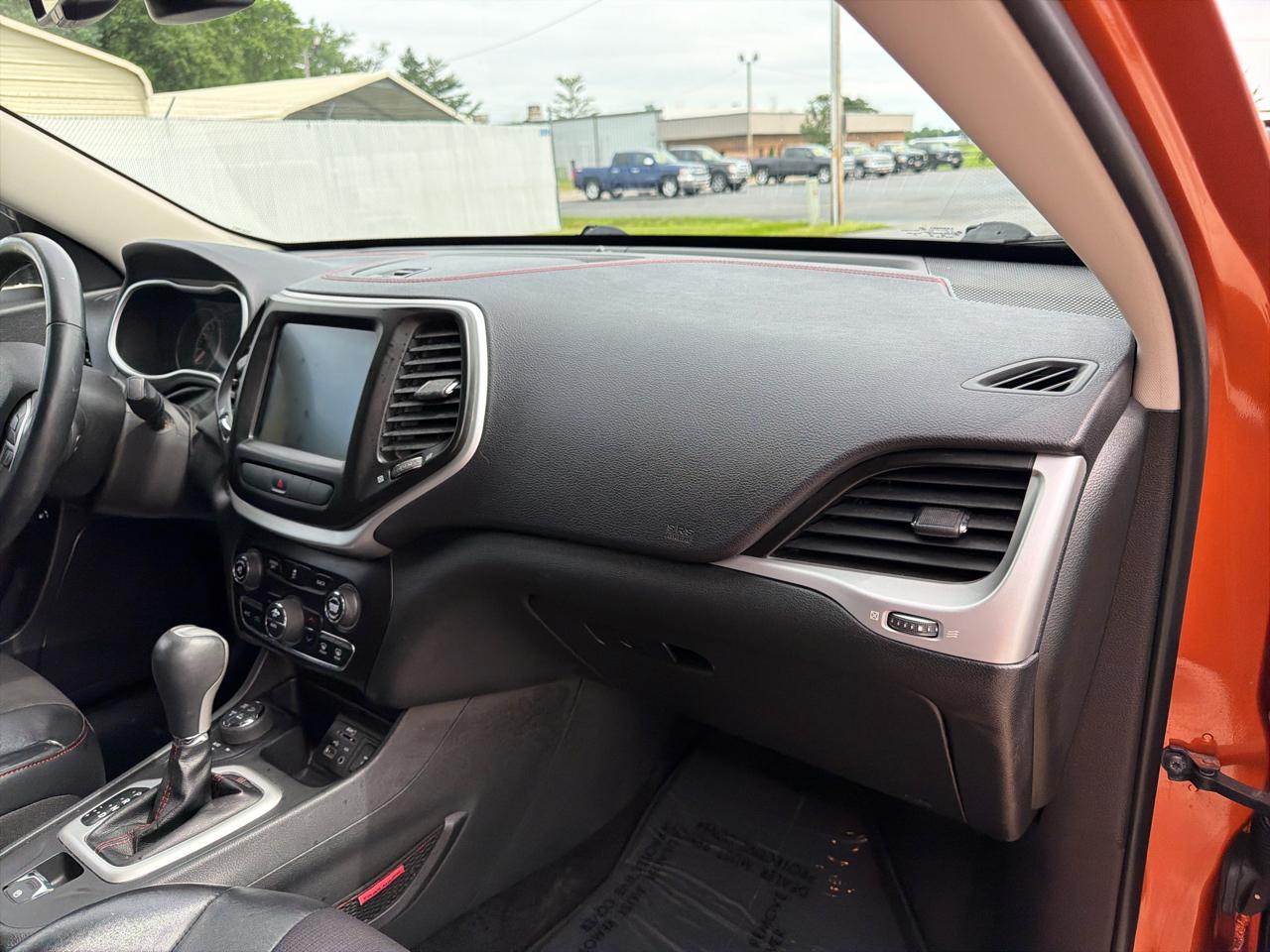 Jeep Cherokee 4WD 4dr Trailhawk 2014