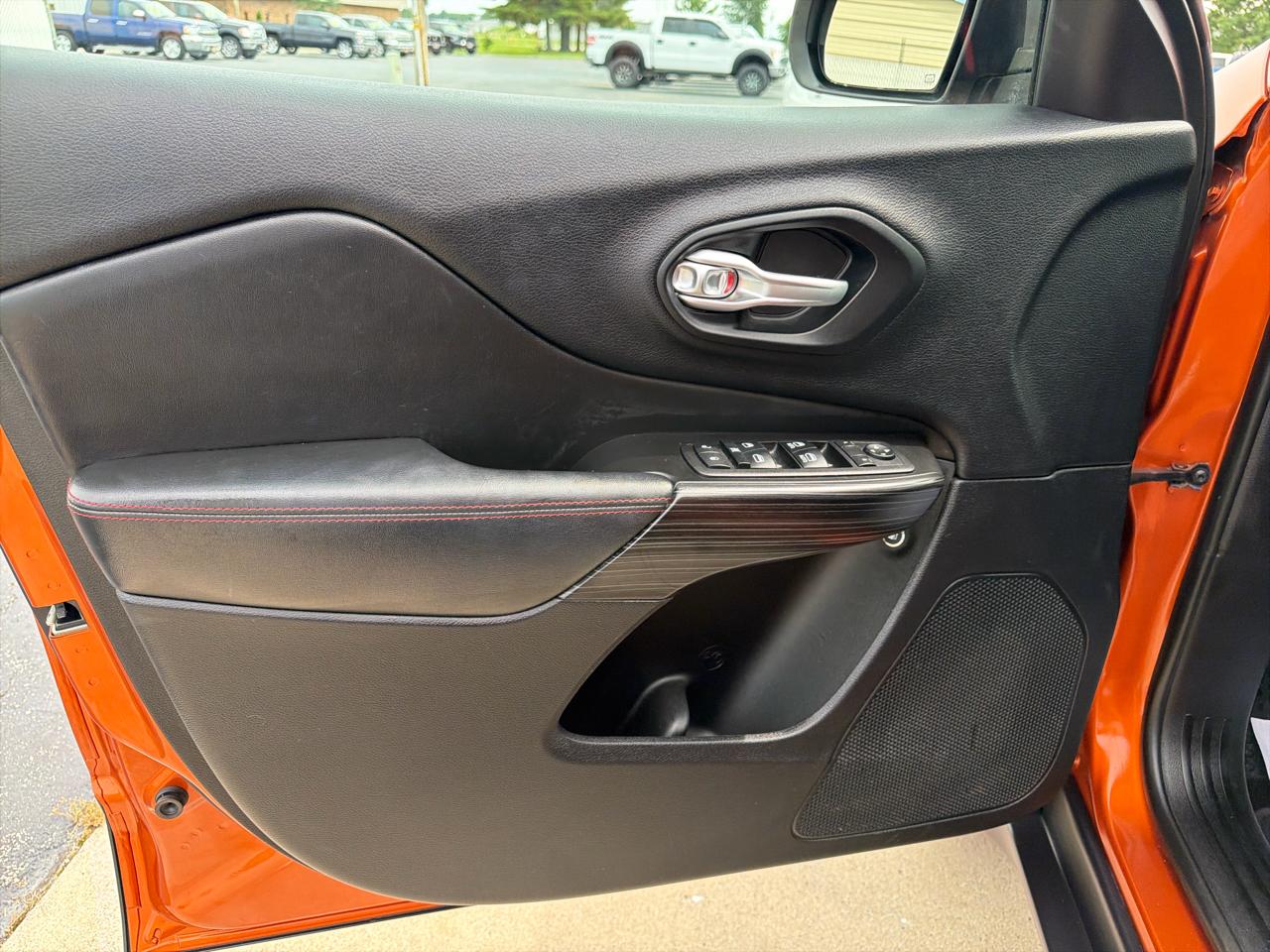 Jeep Cherokee 4WD 4dr Trailhawk 2014