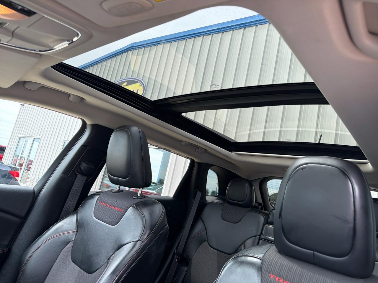 Jeep Cherokee 4WD 4dr Trailhawk 2014