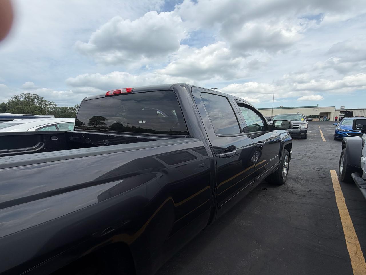 Chevrolet Silverado 1500 4WD Double Cab 143.5" LT w/1LT 2015
