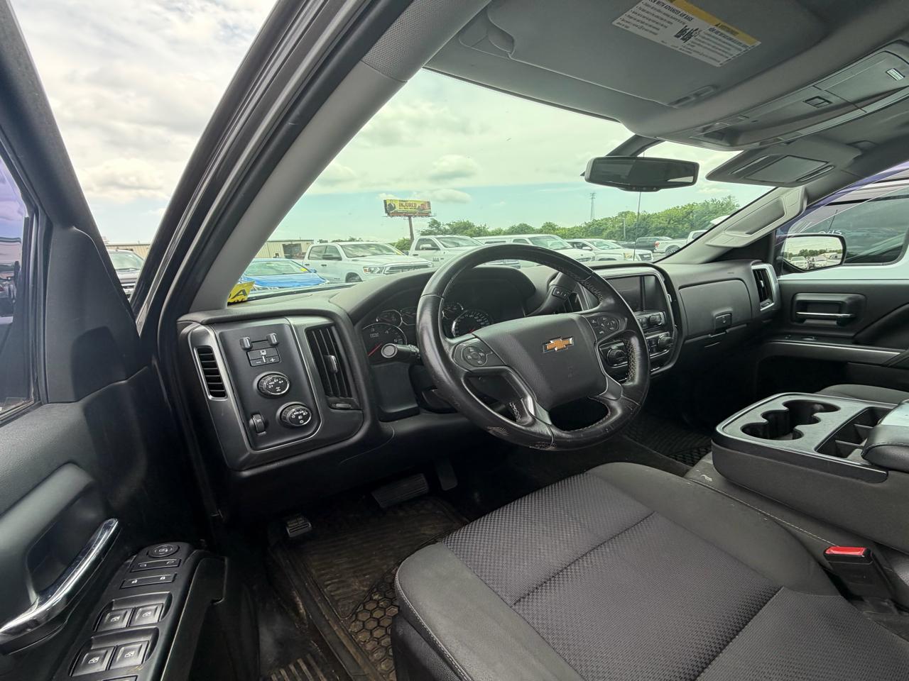 Chevrolet Silverado 1500 4WD Double Cab 143.5" LT w/1LT 2015