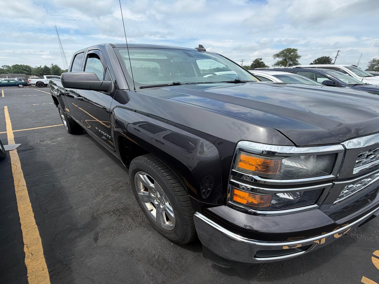 Chevrolet Silverado 1500 4WD Double Cab 143.5" LT w/1LT 2015