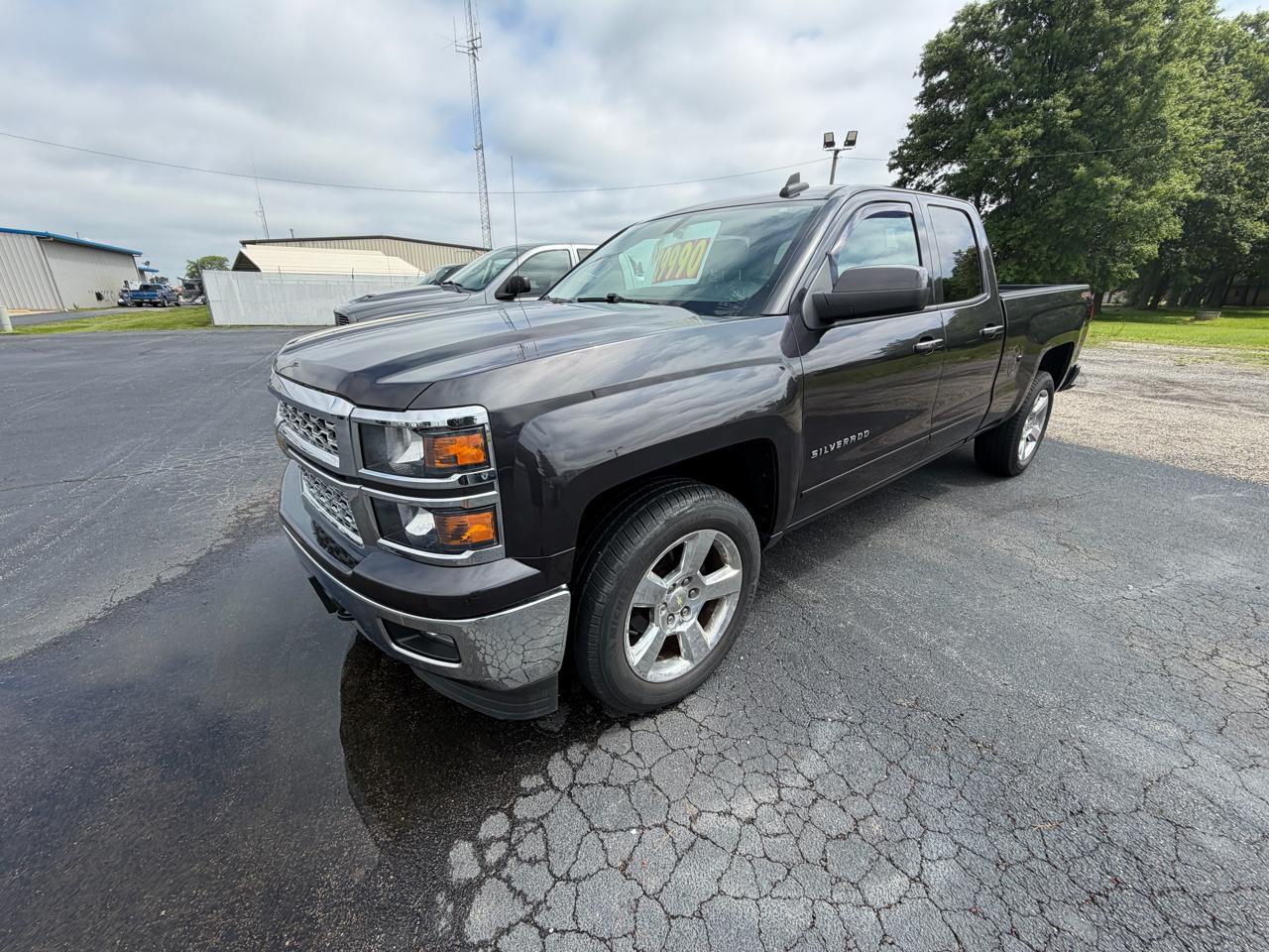 Chevrolet Silverado 1500 4WD Double Cab 143.5" LT w/1LT 2015