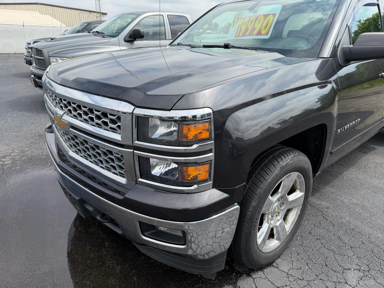 Chevrolet Silverado 1500 4WD Double Cab 143.5" LT w/1LT 2015