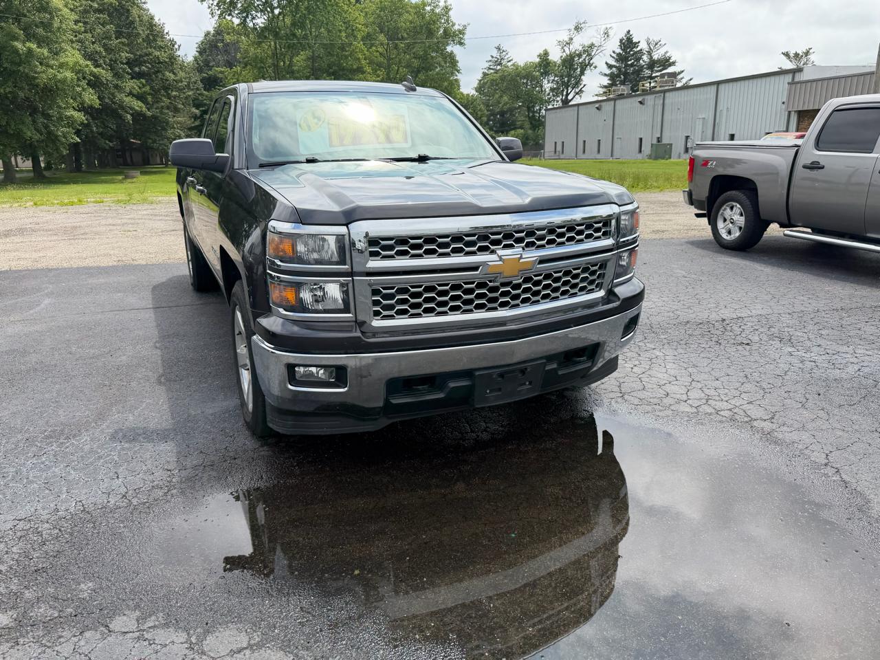 Chevrolet Silverado 1500 4WD Double Cab 143.5" LT w/1LT 2015