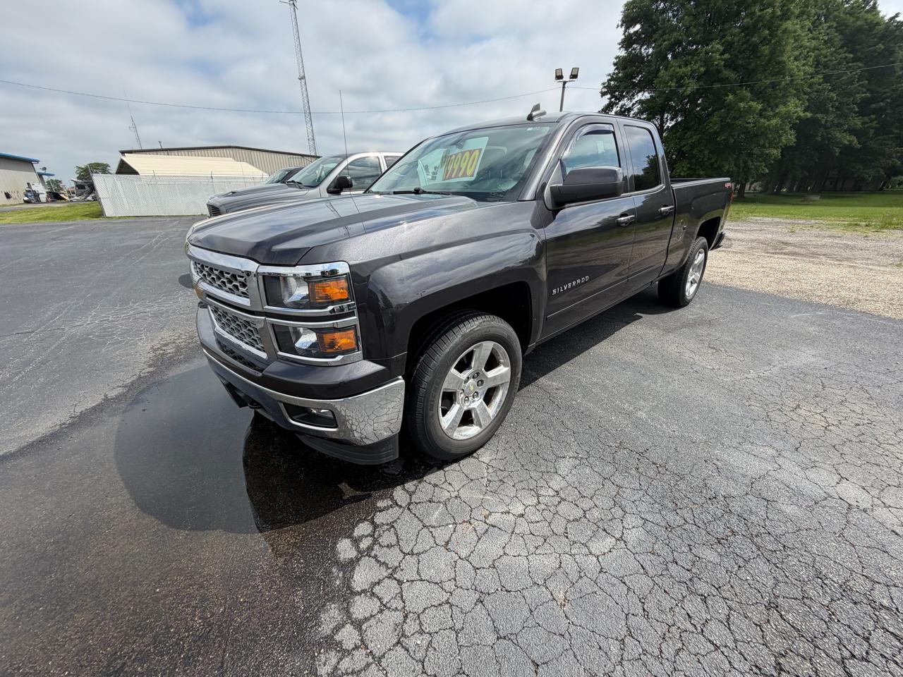 Chevrolet Silverado 1500 4WD Double Cab 143.5" LT w/1LT 2015