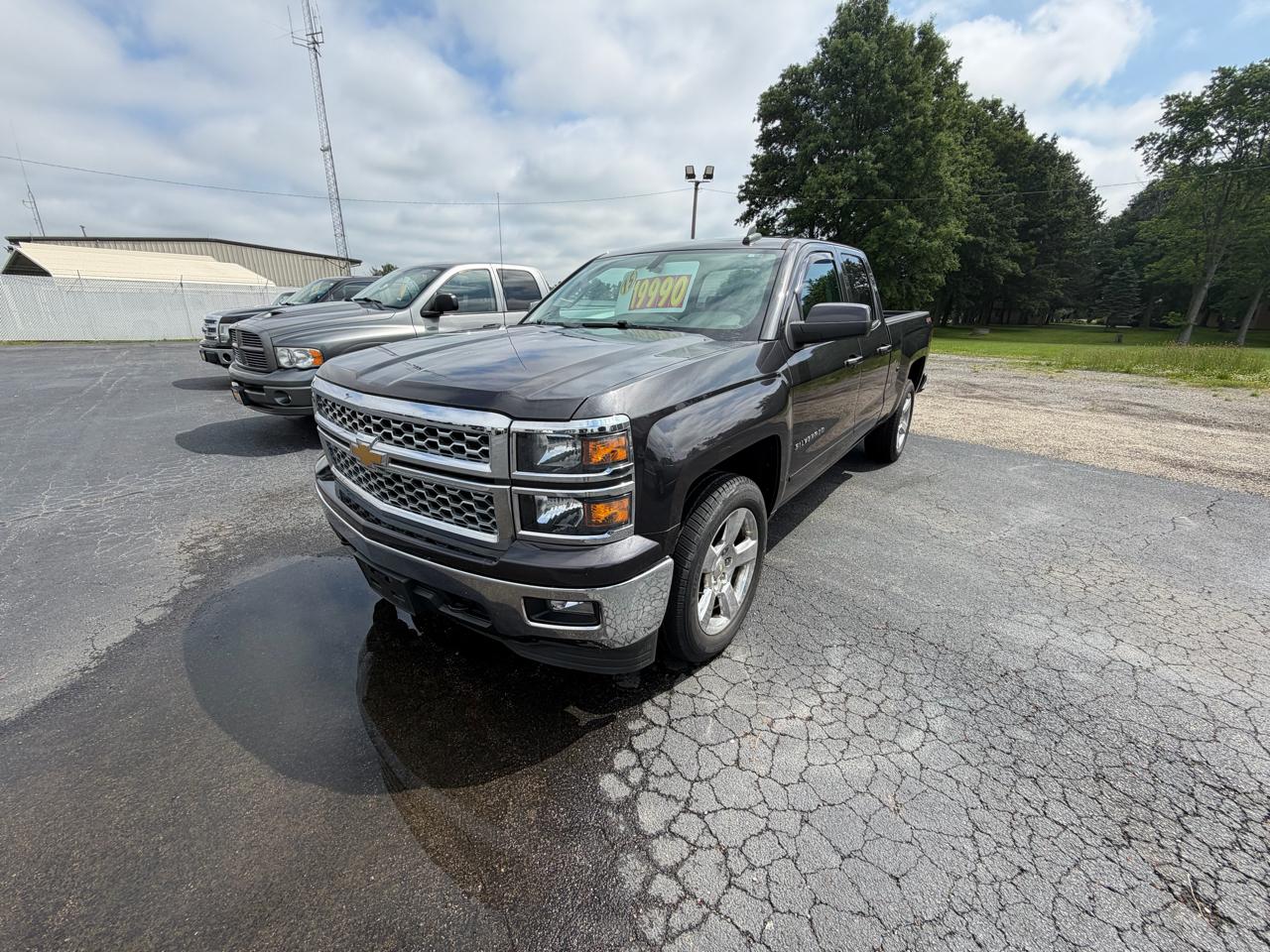 Chevrolet Silverado 1500 4WD Double Cab 143.5" LT w/1LT 2015