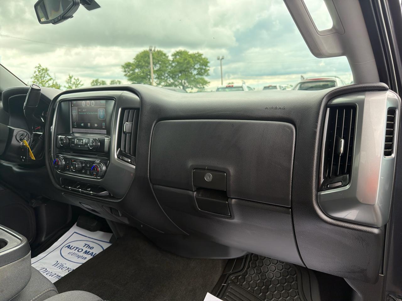 Chevrolet Silverado 1500 4WD Double Cab 143.5" LT w/1LT 2015