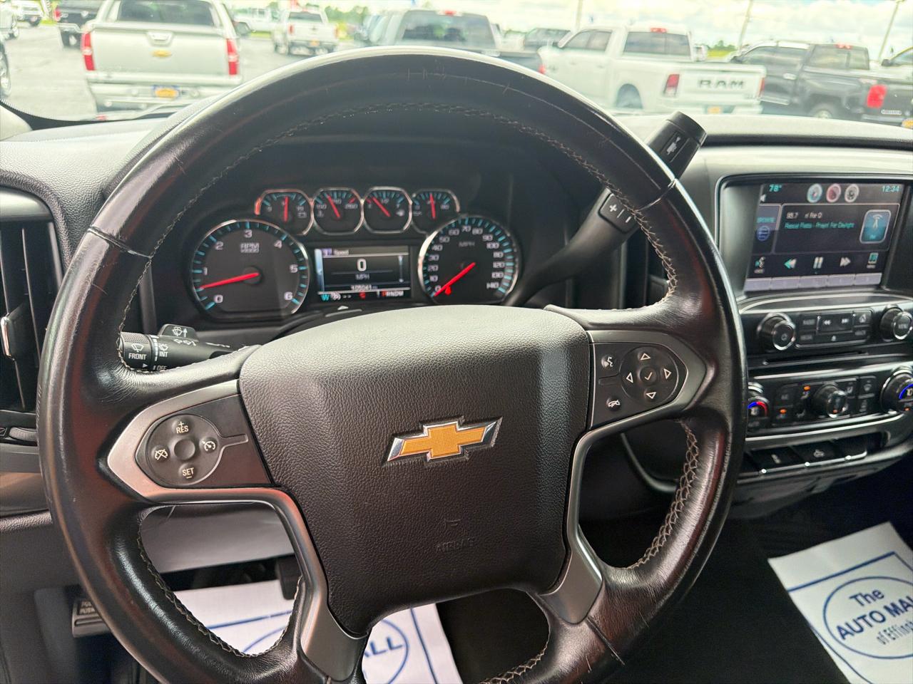 Chevrolet Silverado 1500 4WD Double Cab 143.5" LT w/1LT 2015