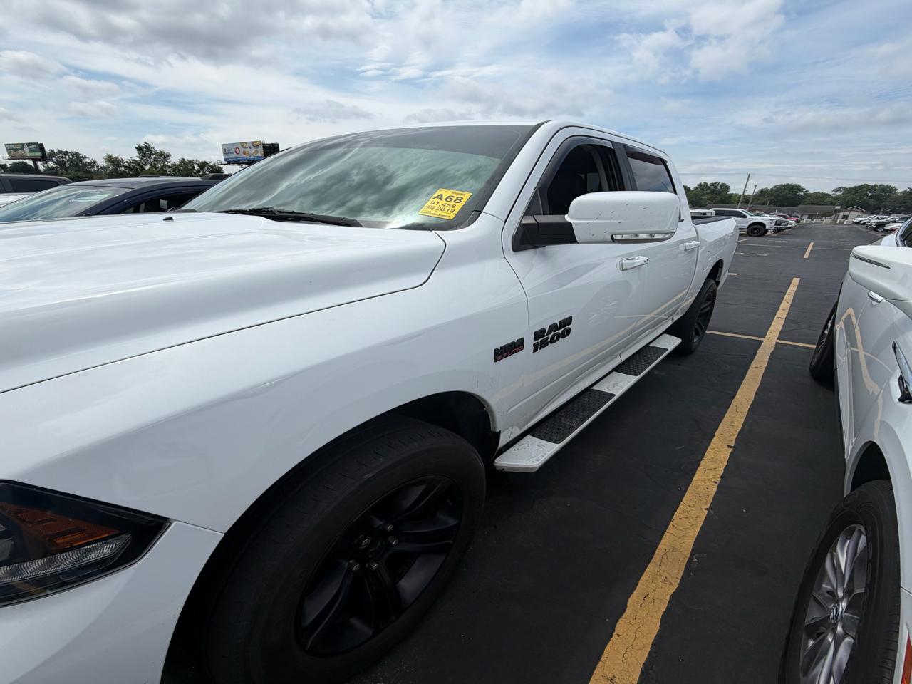 RAM 1500 Night 4x4 Crew Cab 5'7" Box *Ltd Avail* 2018