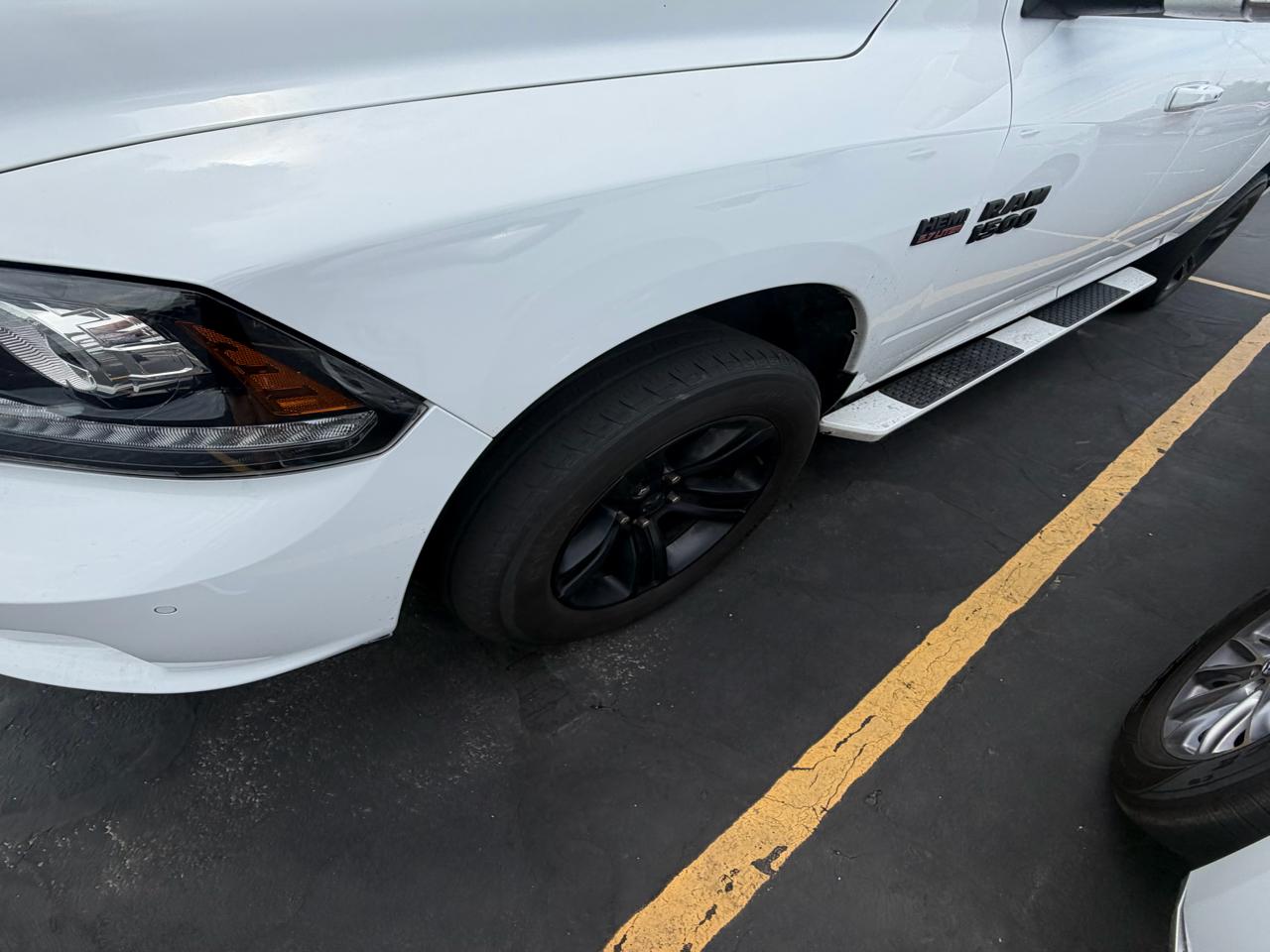 RAM 1500 Night 4x4 Crew Cab 5'7" Box *Ltd Avail* 2018