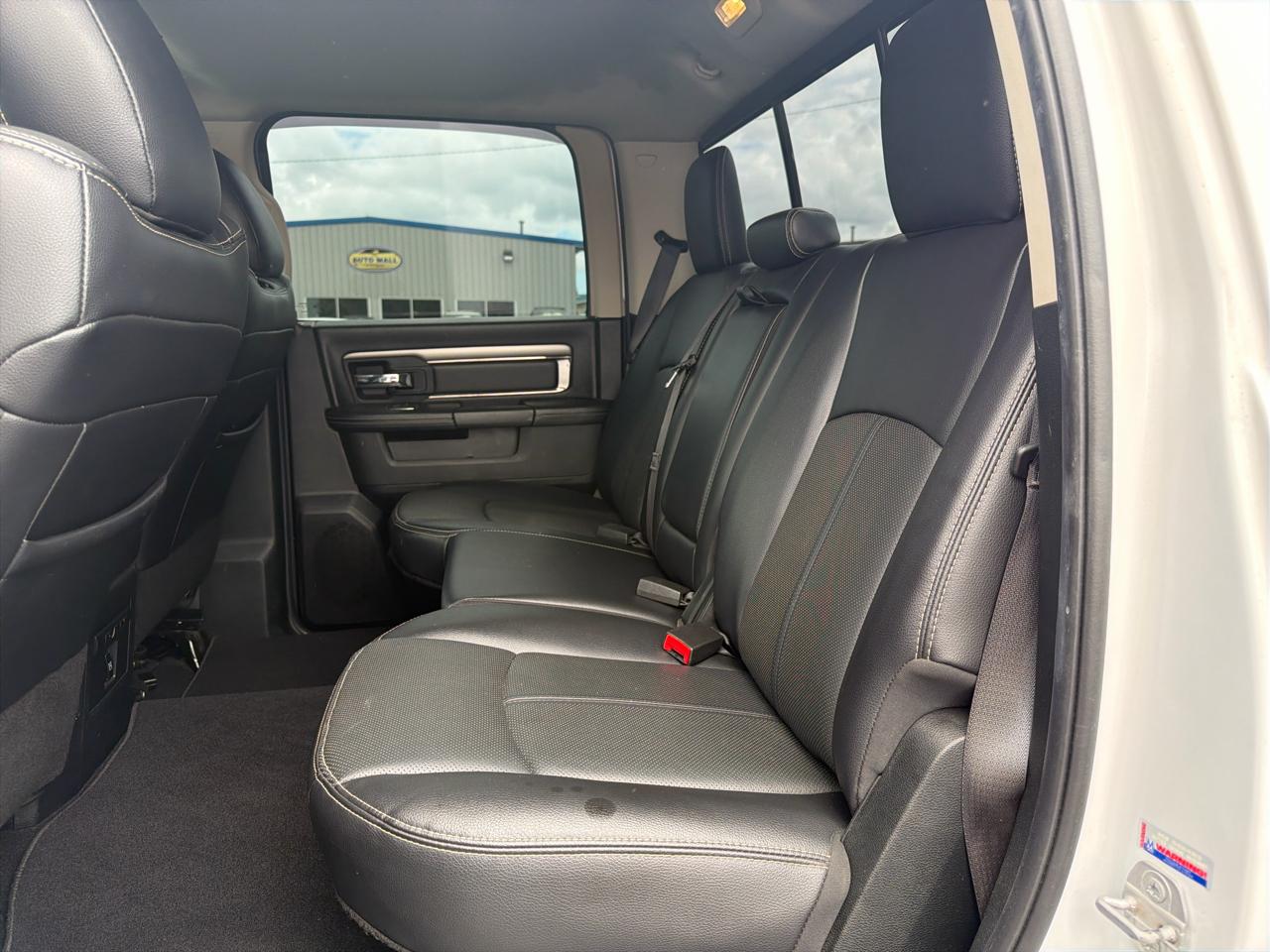 RAM 1500 Night 4x4 Crew Cab 5'7" Box *Ltd Avail* 2018