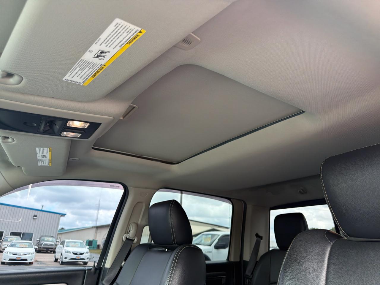 RAM 1500 Night 4x4 Crew Cab 5'7" Box *Ltd Avail* 2018