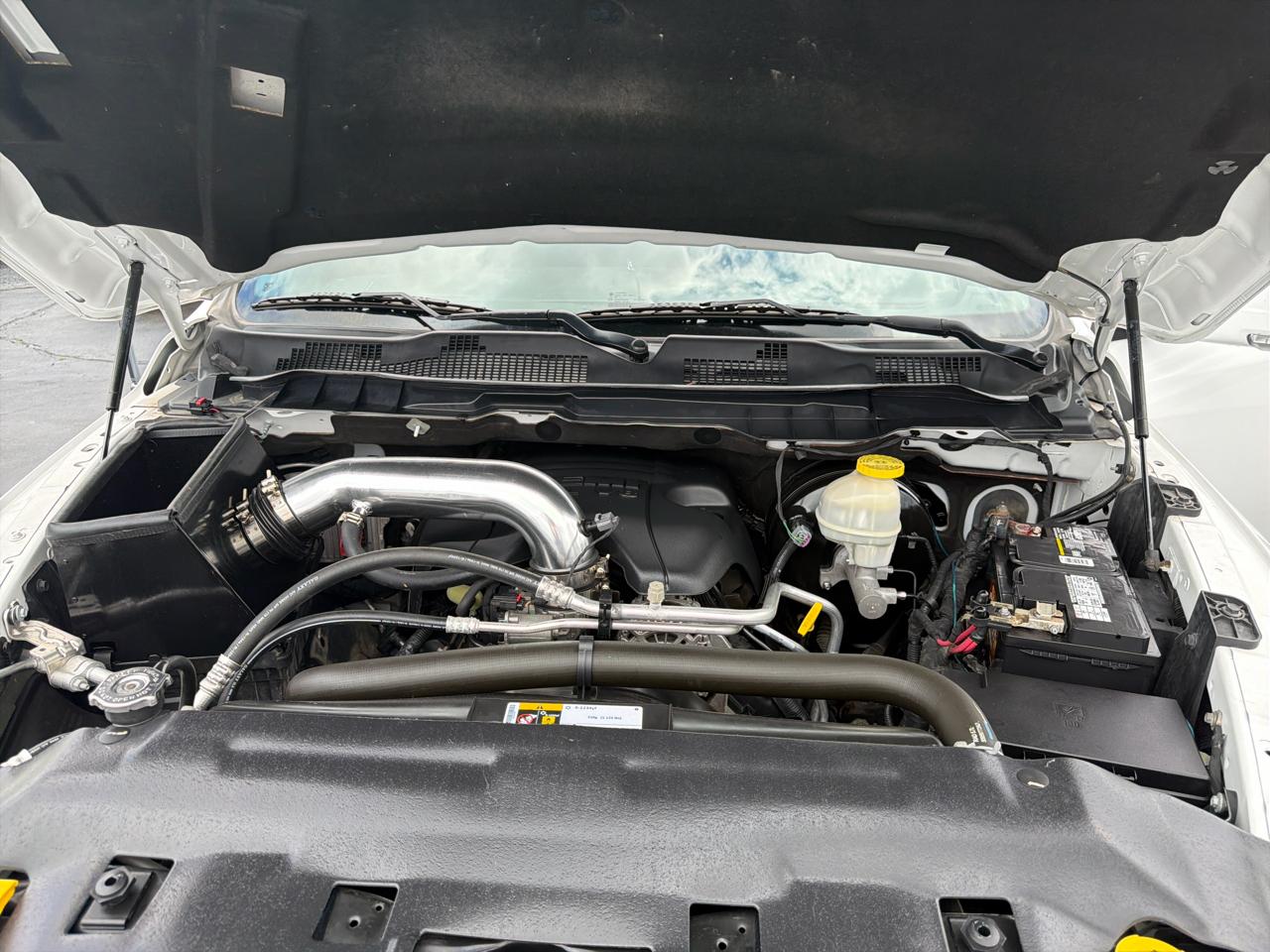 RAM 1500 Night 4x4 Crew Cab 5'7" Box *Ltd Avail* 2018