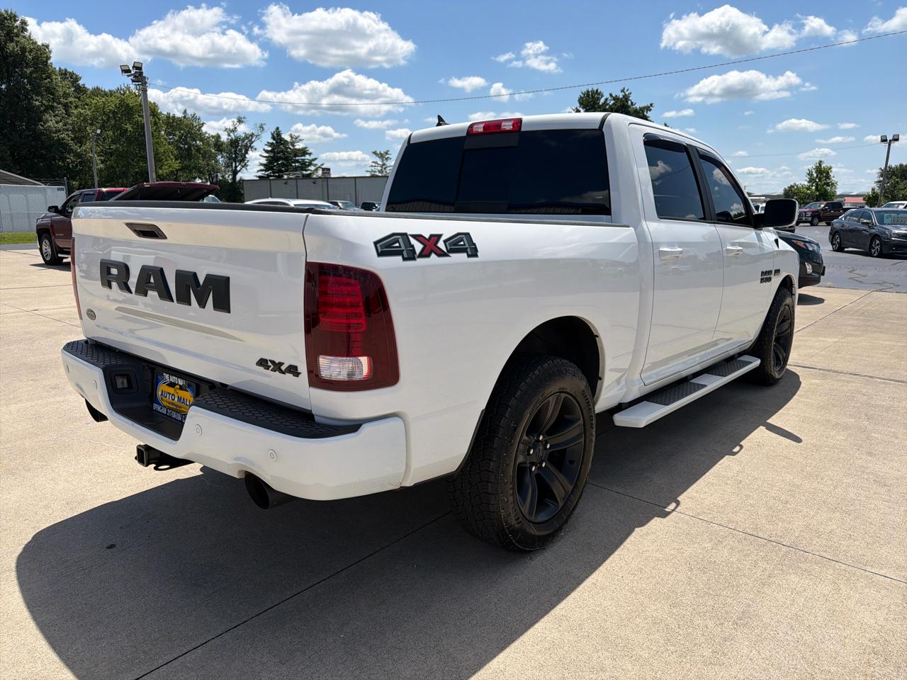 RAM 1500 Night 4x4 Crew Cab 5'7" Box *Ltd Avail* 2018