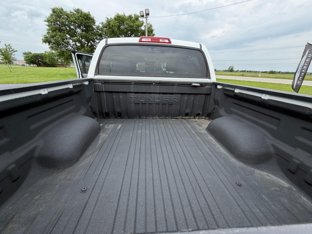 Toyota Tundra 4WD 1794 Edition CrewMax 5.5' Bed 5.7L FFV (Natl) 2018
