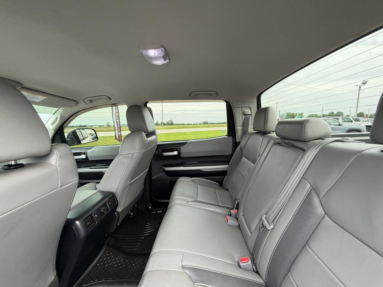 Toyota Tundra 4WD 1794 Edition CrewMax 5.5' Bed 5.7L FFV (Natl) 2018