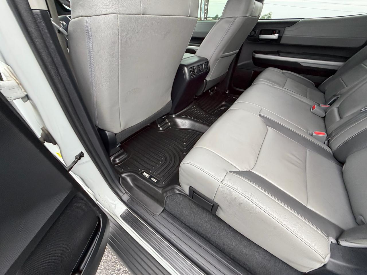 Toyota Tundra 4WD 1794 Edition CrewMax 5.5' Bed 5.7L FFV (Natl) 2018