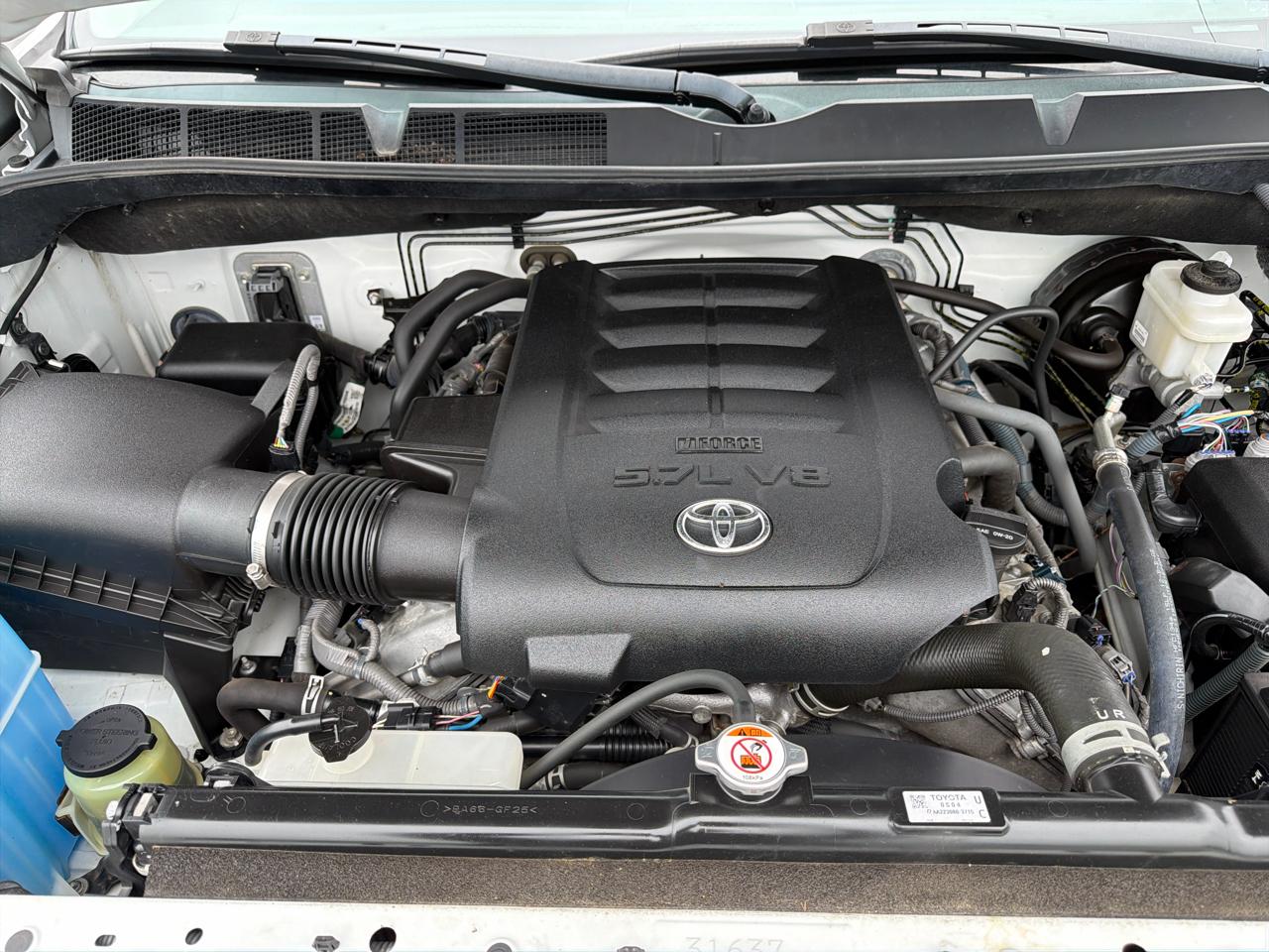 Toyota Tundra 4WD 1794 Edition CrewMax 5.5' Bed 5.7L FFV (Natl) 2018