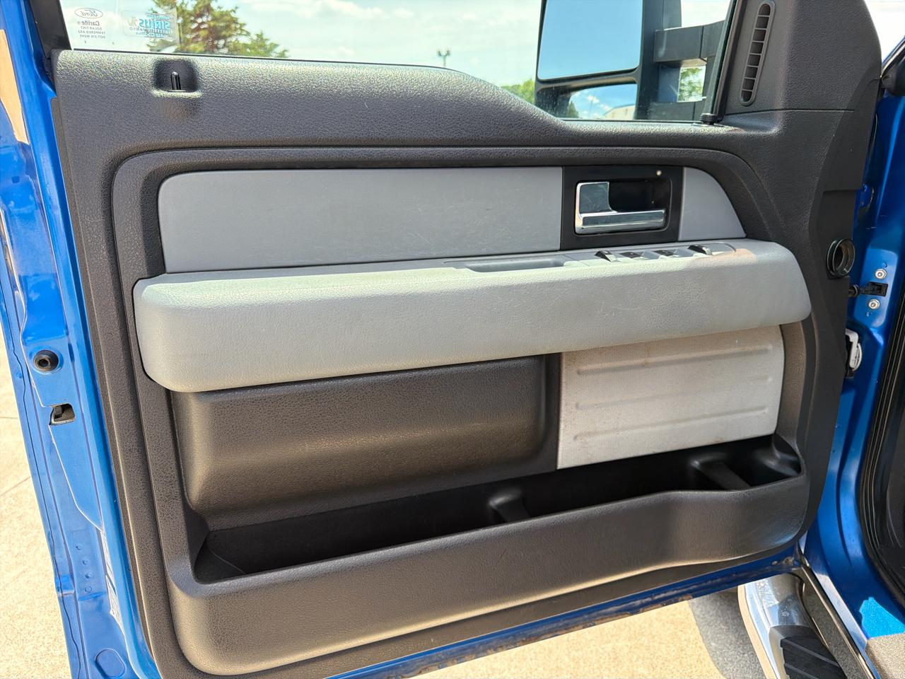 Ford F-150 4WD SuperCrew 139" XLT 2013