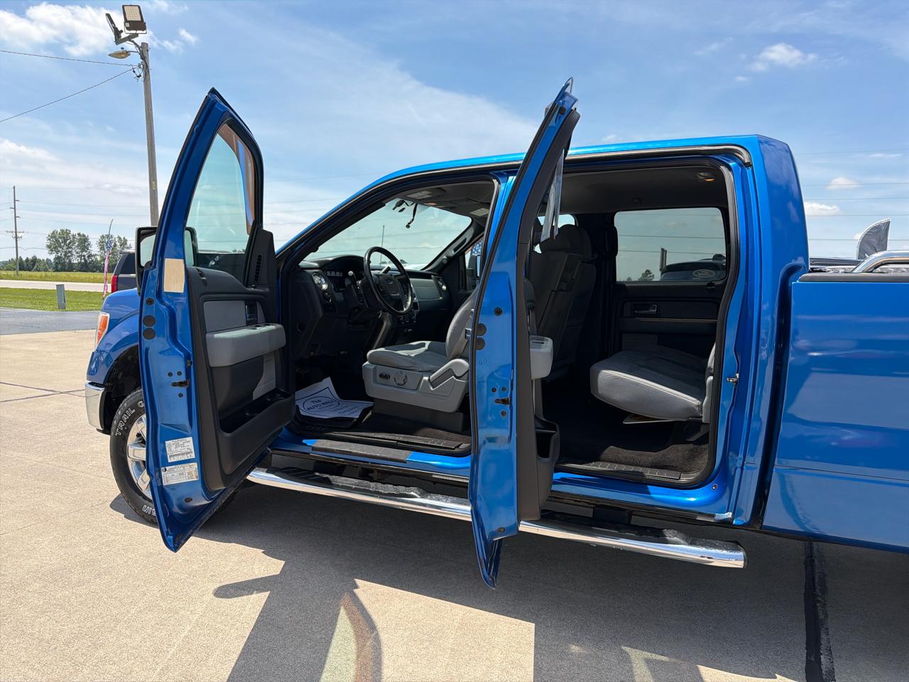 Ford F-150 4WD SuperCrew 139" XLT 2013