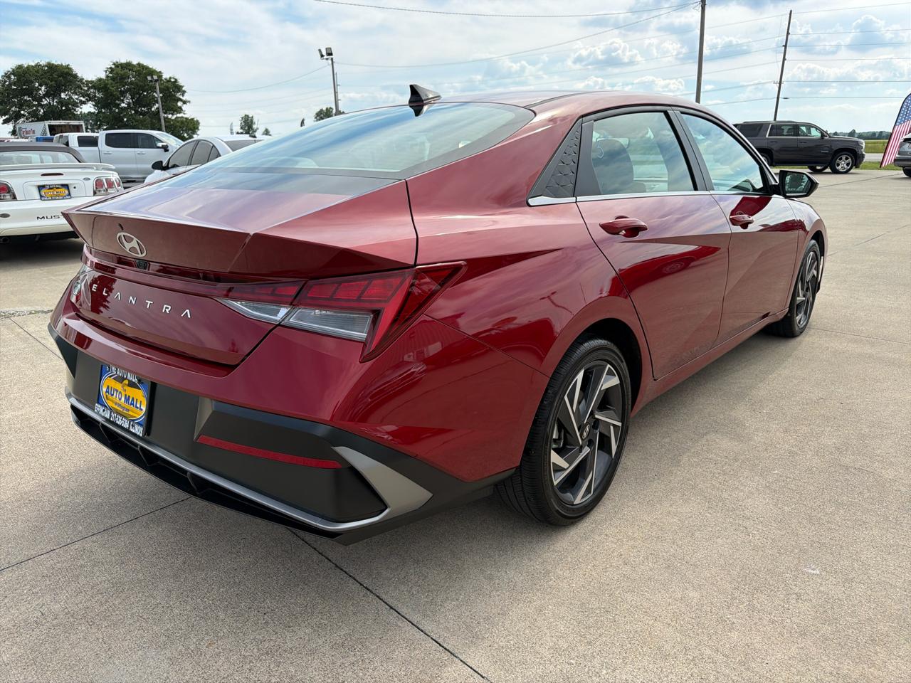 Hyundai Elantra SEL Convenience IVT 2025