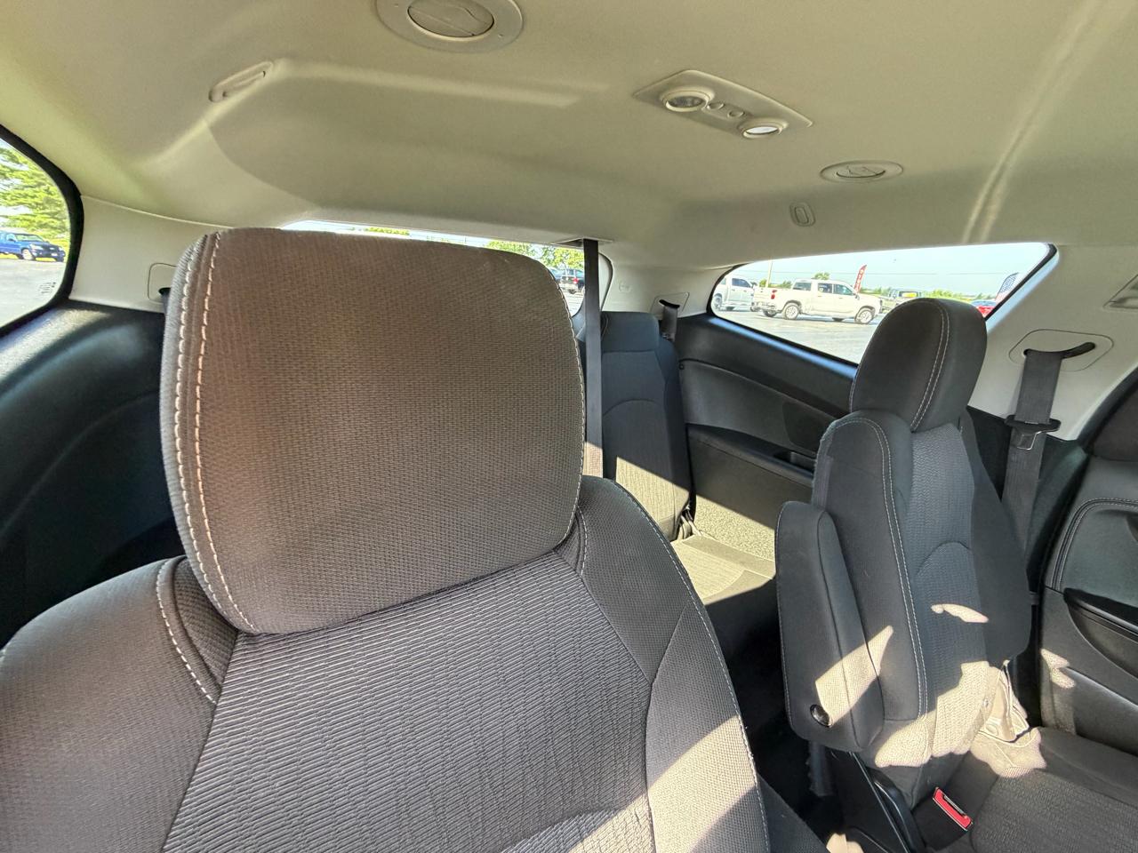 Chevrolet Traverse FWD 4dr LT w/1LT 2017