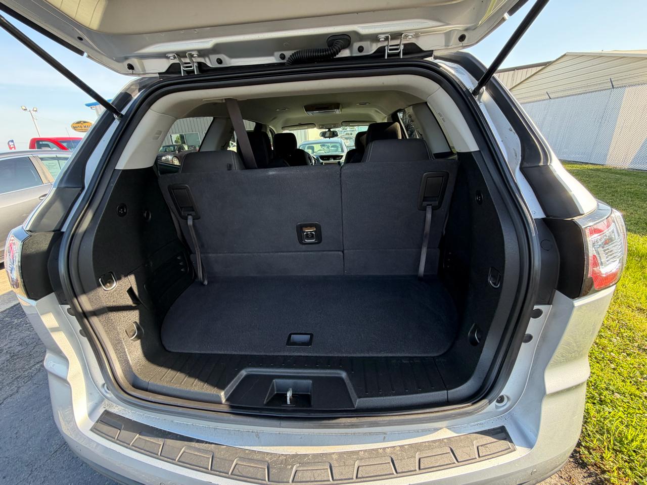 Chevrolet Traverse FWD 4dr LT w/1LT 2017