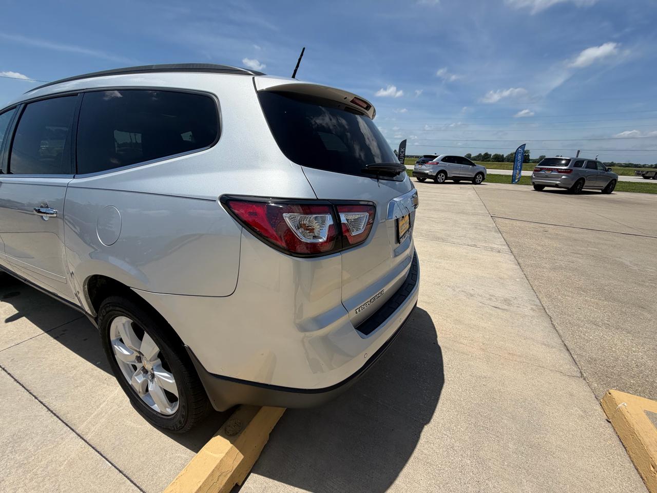 Chevrolet Traverse FWD 4dr LT w/1LT 2017