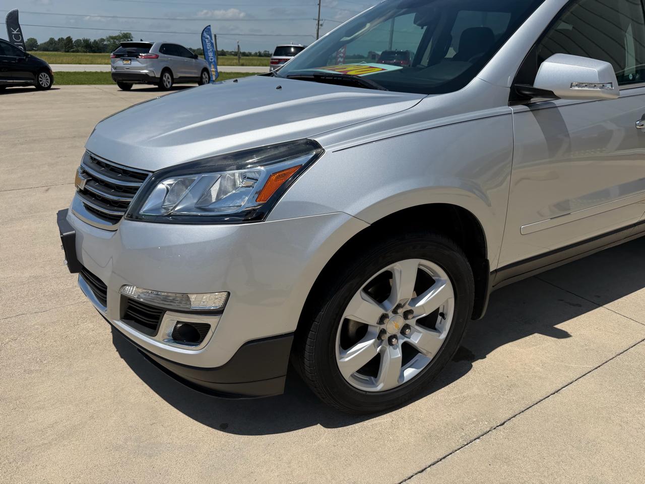 Chevrolet Traverse FWD 4dr LT w/1LT 2017