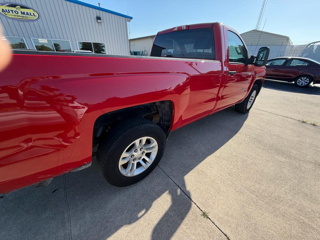 Chevrolet Silverado 1500 2WD Reg Cab 133.0" Work Truck w/1WT 2014