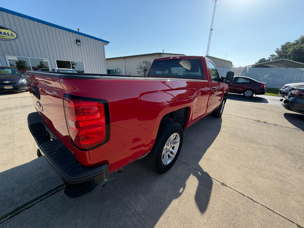 Chevrolet Silverado 1500 2WD Reg Cab 133.0" Work Truck w/1WT 2014